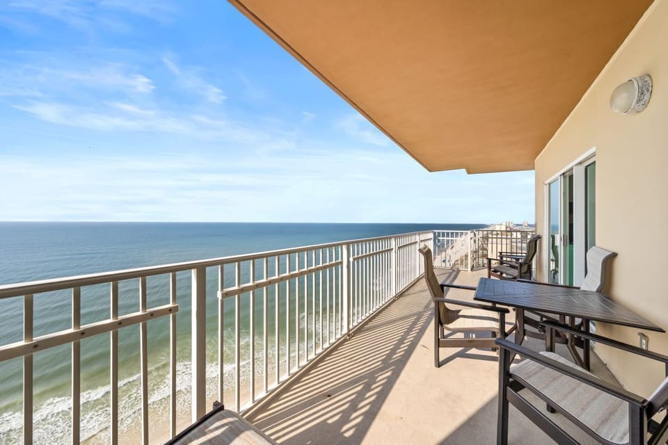 6 Crystal Shores West 1008 Balcony