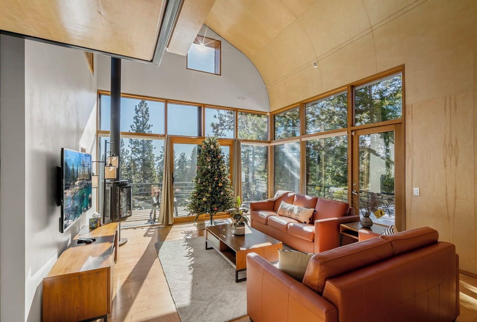 Tahoe Skyline Living Room