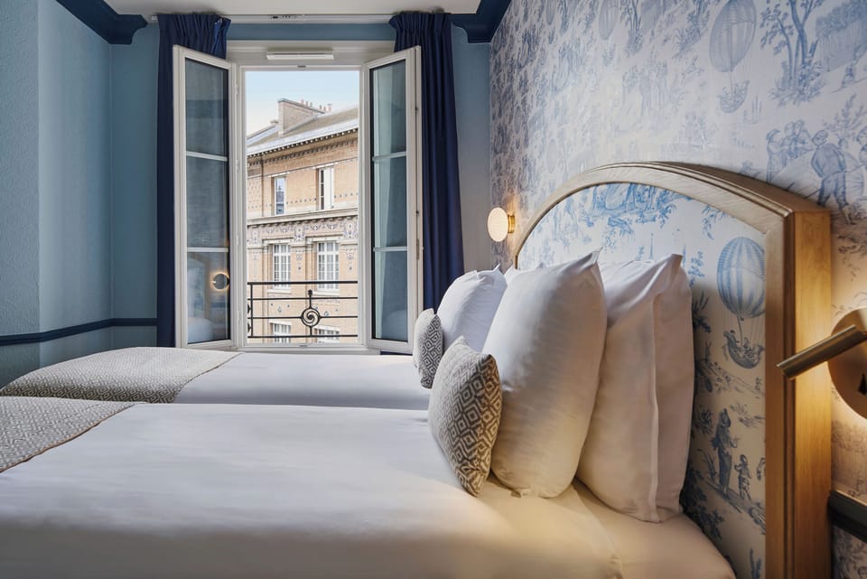 Classic Double Room | In-room safe, desk, soundproofing, iron/ironing board