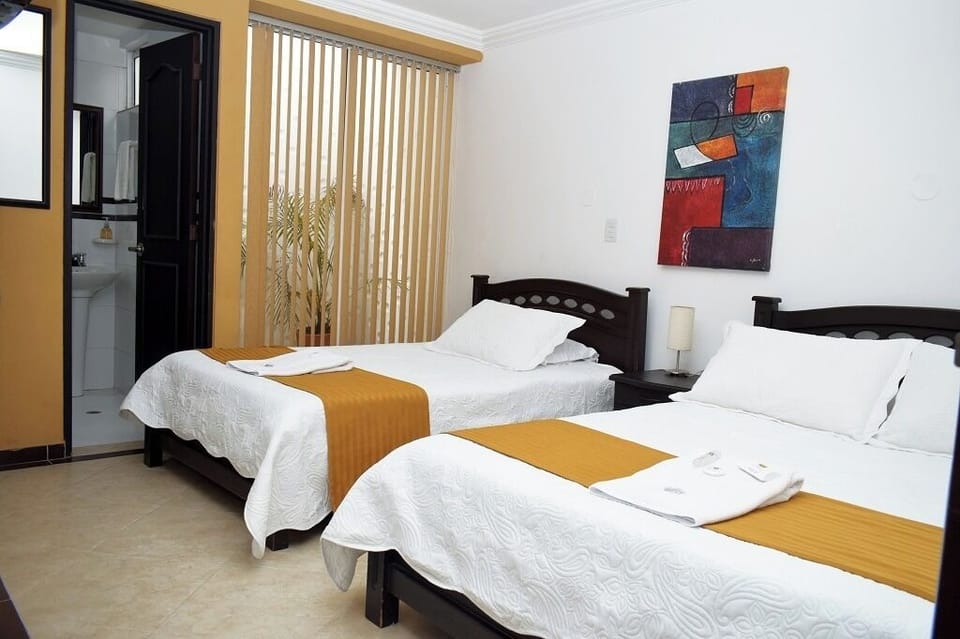 Double or Twin Room, Patio | WiFi (free)