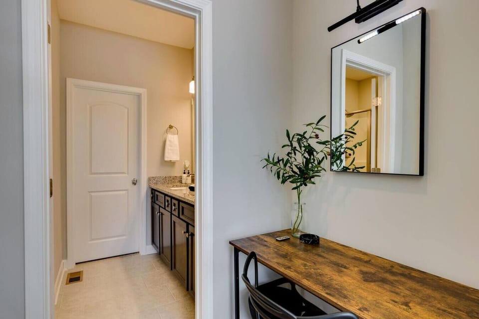 If you need a quiet and comfortable place to work, our cozy office space is ready for you.