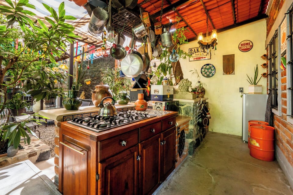 Family Cottage, Courtyard View | Private kitchen | Electric kettle
