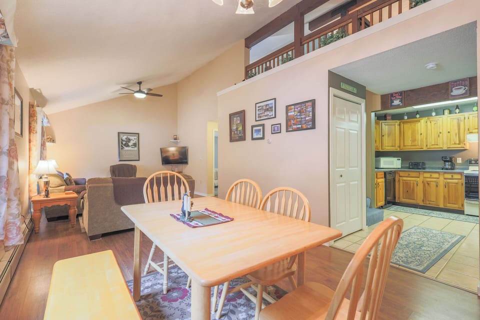 Dining, living & kitchen areas are open concept