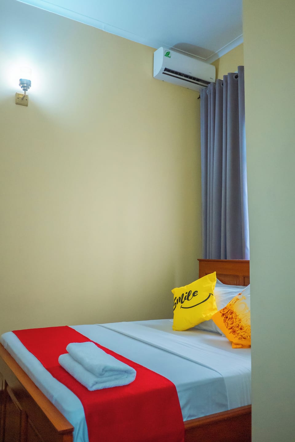 Standard Double Room | Desk, laptop workspace, free WiFi