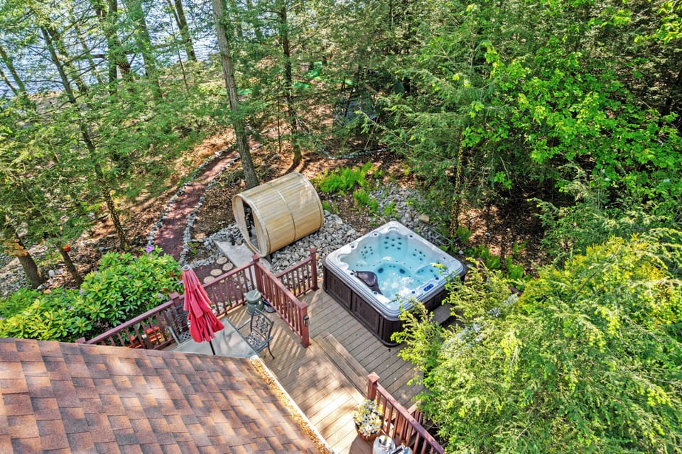 Your perfect spa day with Hot tub or a Sauna