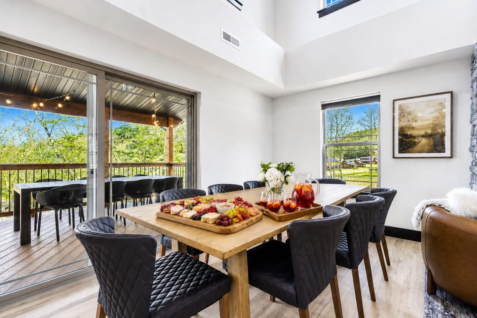 Dining Area with Space for 8!