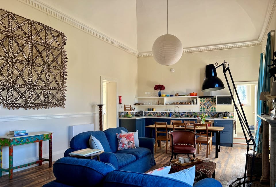 Artist's Studio, Piddlehinton: The open-plan living area is ideal for relaxing with friends and family