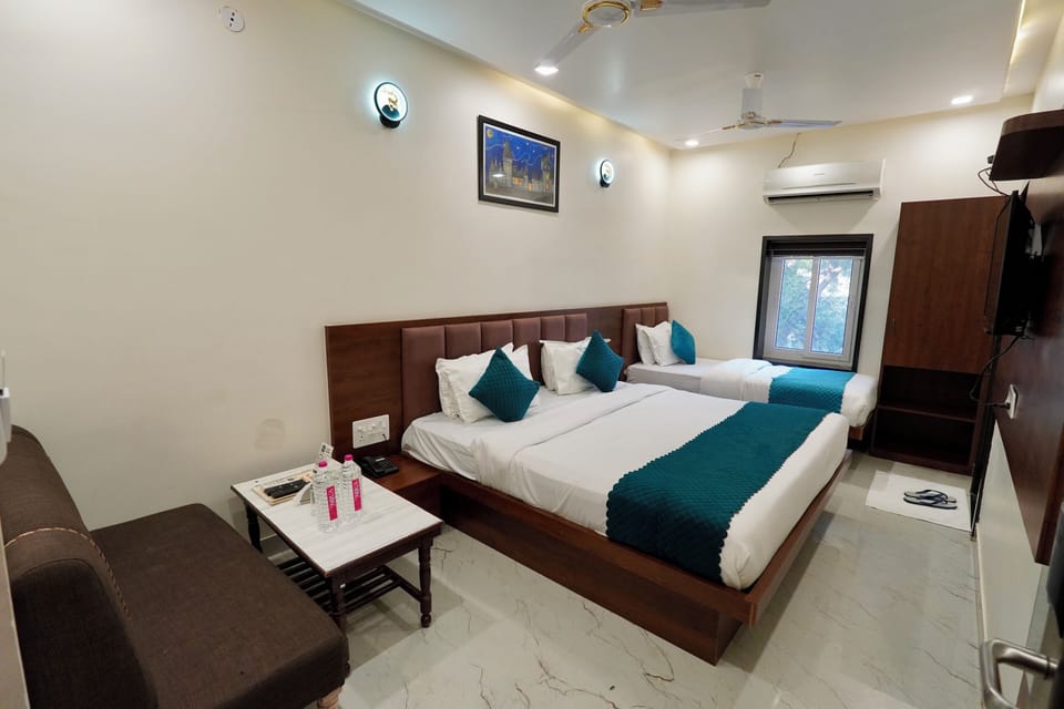 Family Triple Room | WiFi (free), bed sheets