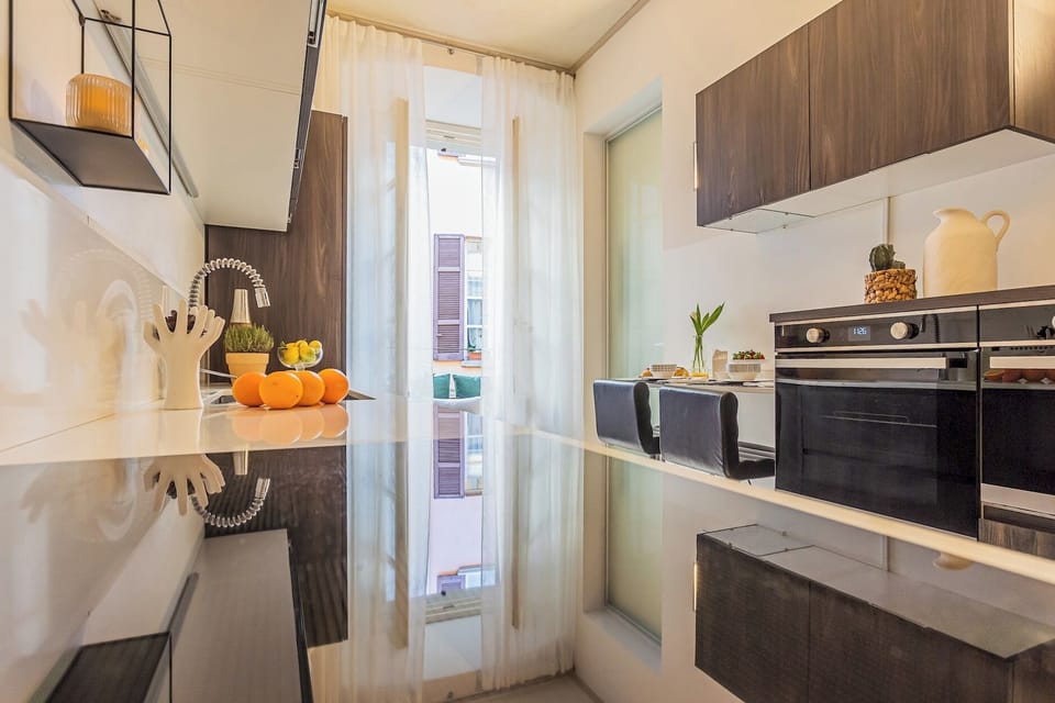 Apartment (2 Bedrooms) | Private kitchen | Fridge, microwave, oven, espresso maker