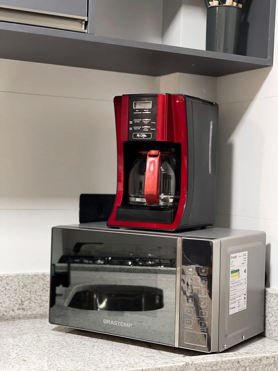 Deluxe Apartment | Microwave