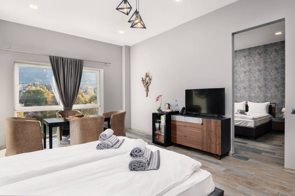 Junior Apartment, Mountain View | Free WiFi, bed sheets