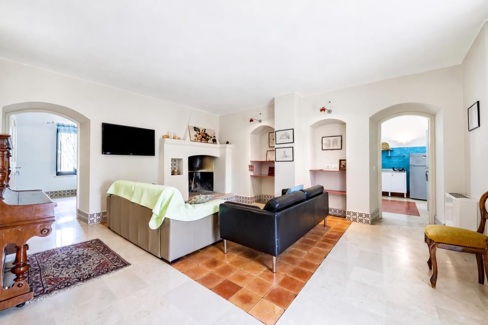 Family Apartment, 2 Bedrooms, 2 Bathrooms (Nella Apartment With Pool) | Dining