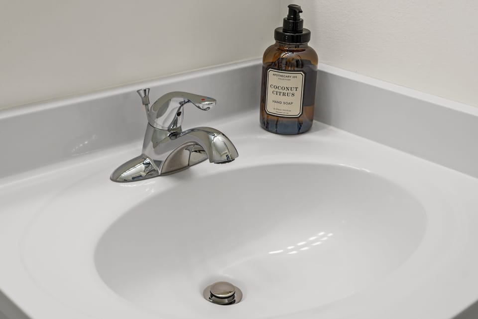 Bathroom amenities