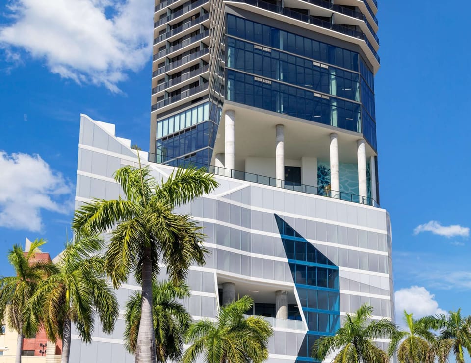 83. The Elser Hotel Miami...