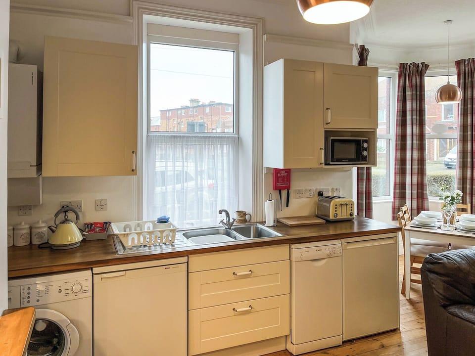 Kitchen | Treasure Cove - Argyle Retreats, Whitby