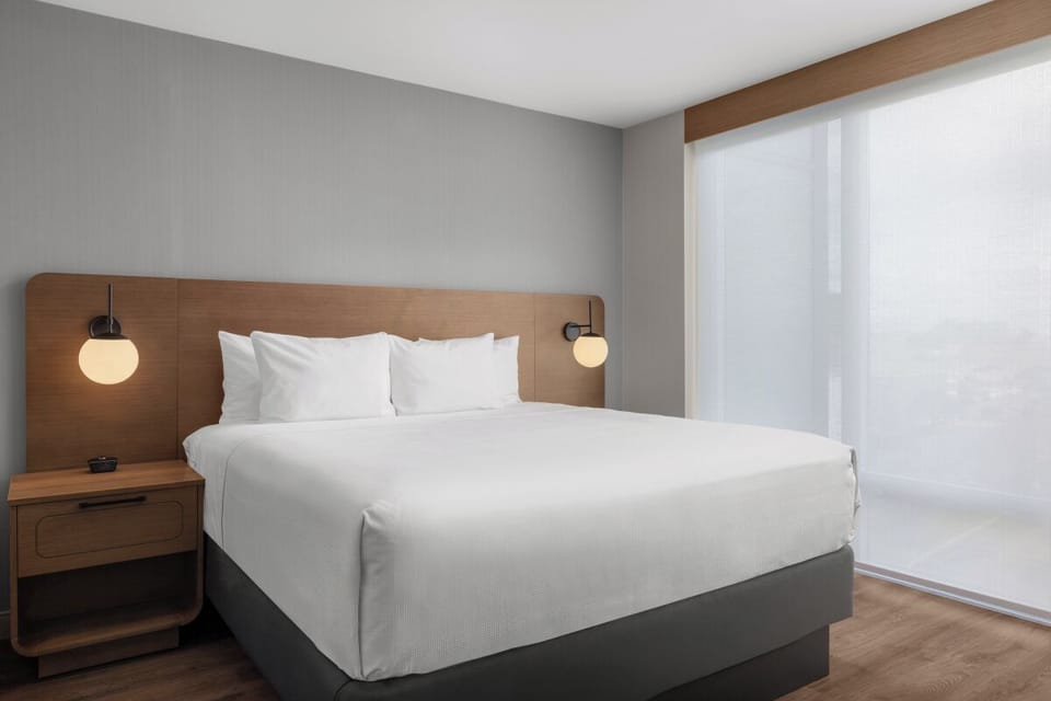 Memory foam beds, in-room safe, desk, laptop workspace
