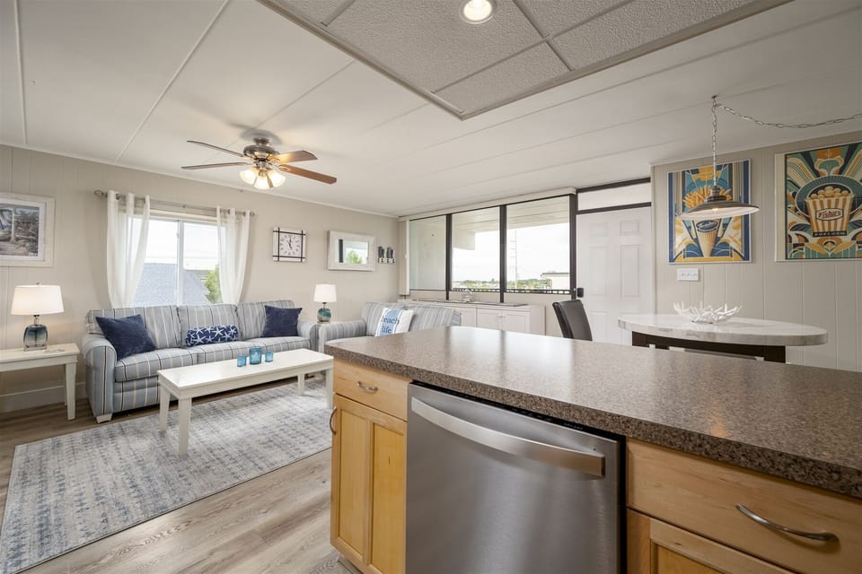 Breakfast Bar