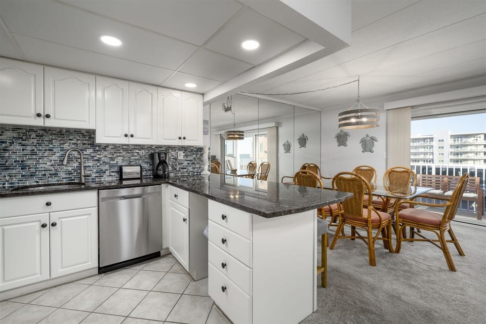 Fully equipped kitchen