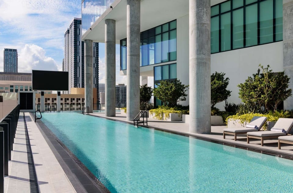 98. The Elser Hotel Miami..