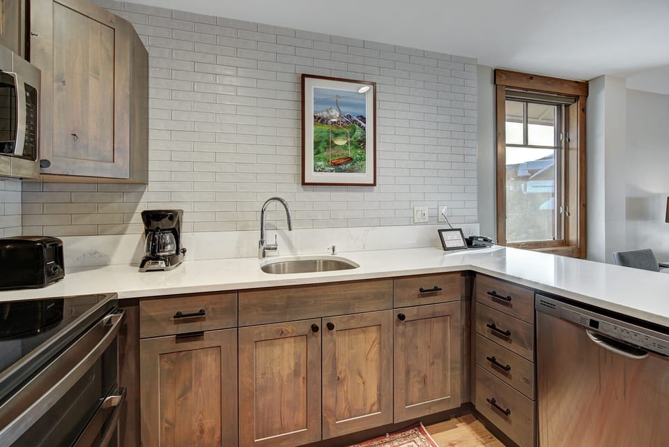 Indoors, Sink, Sink Faucet, Kitchen, Microwave