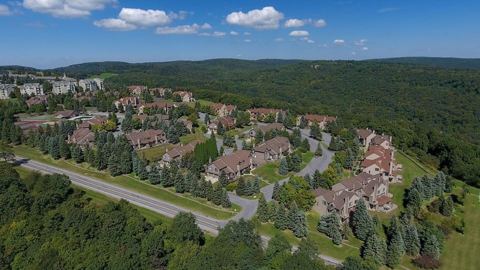 Outdoors, Architecture, Building, Aerial View, House