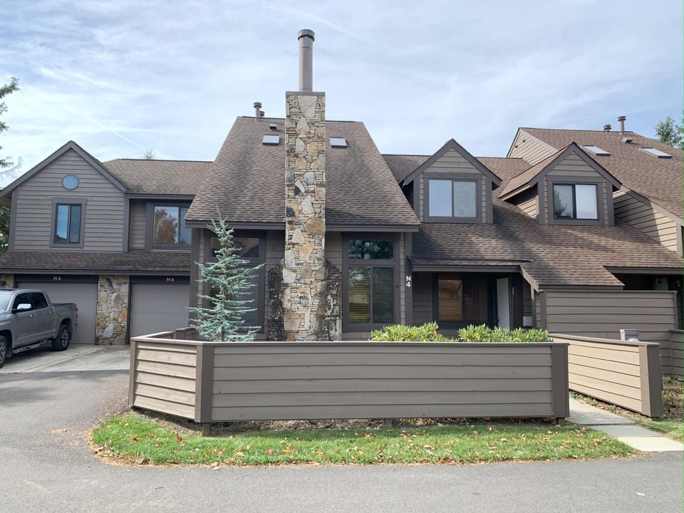 Neighborhood, Transportation, Architecture, Building, House