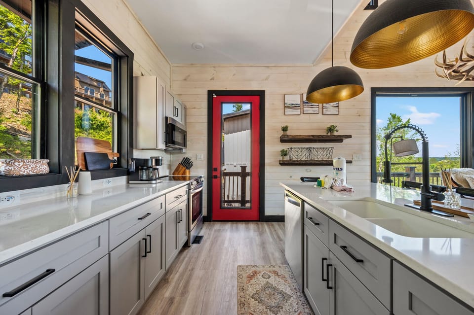 This spacious kitchen has everything you need to feel right at home!