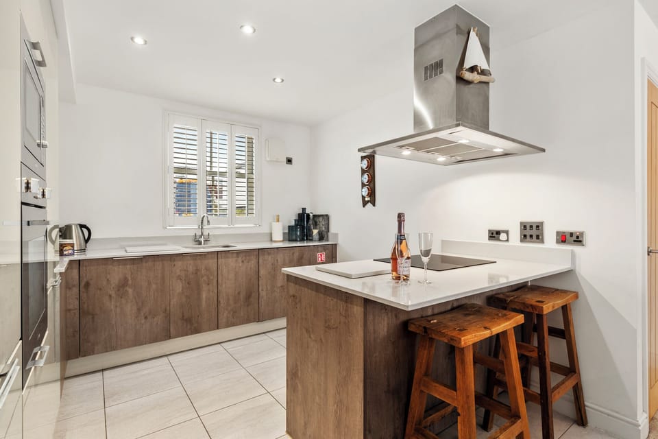 Close to Village and Beach