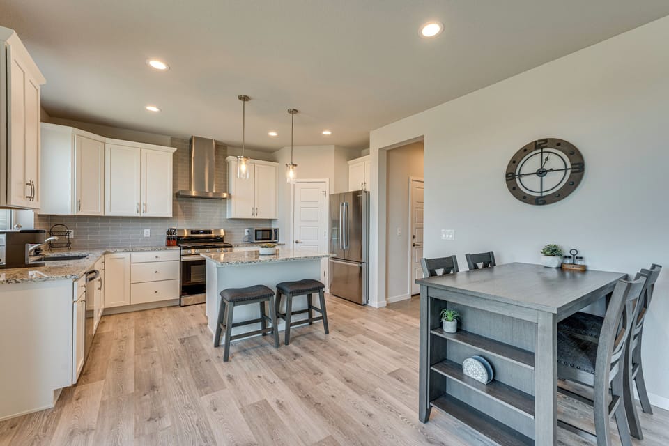 Dining Table | Dishware & Flatware | 1st Floor