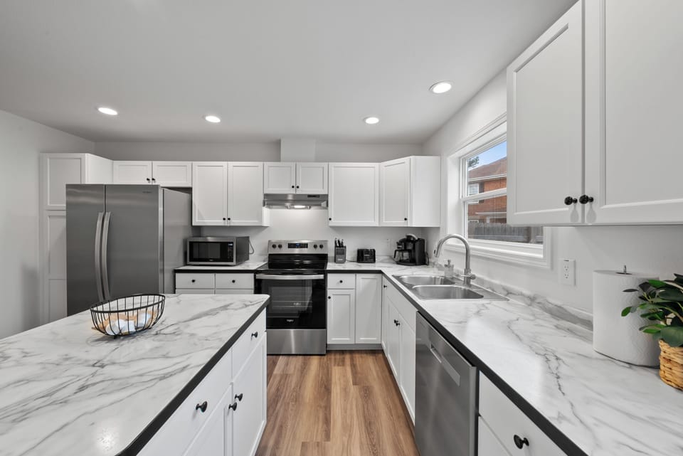 Fully Equipped Kitchen, drip coffee maker