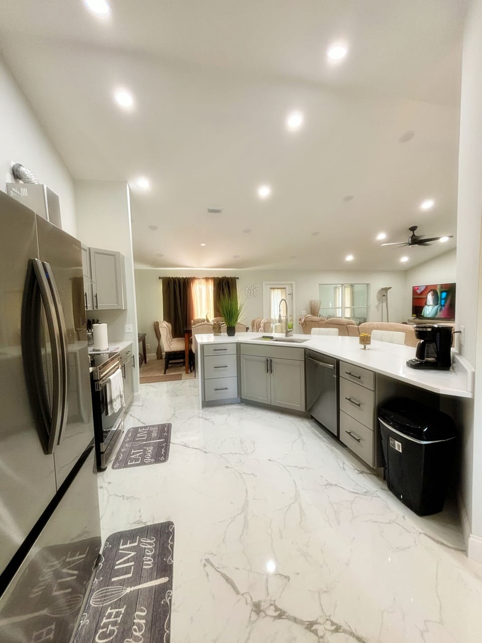 Private kitchen