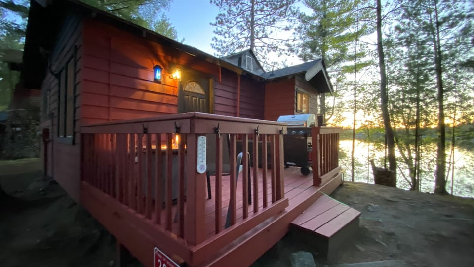 Click to see a virtual tour!