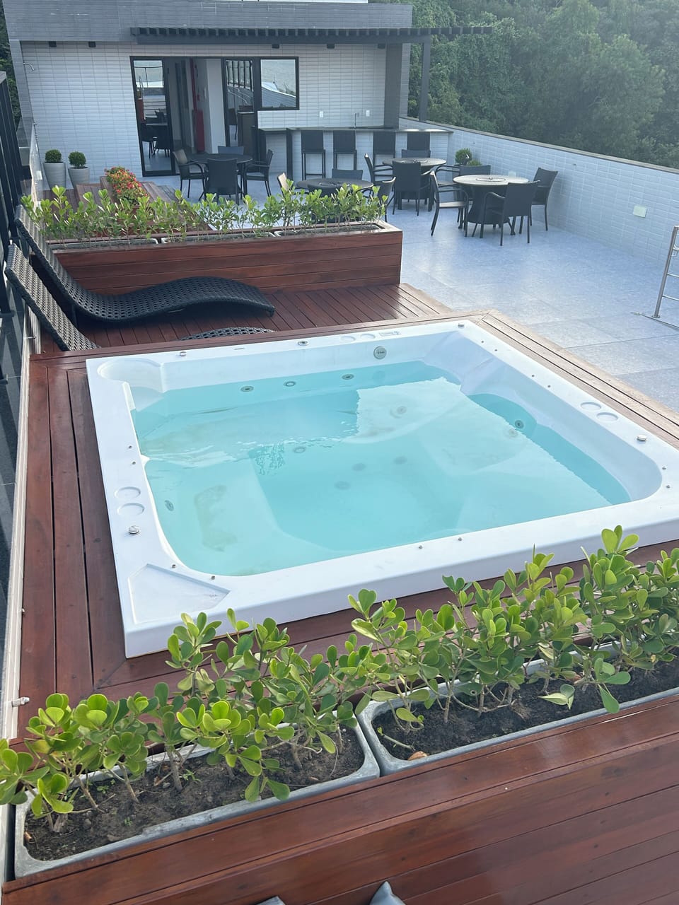 Apartment | Jetted tub