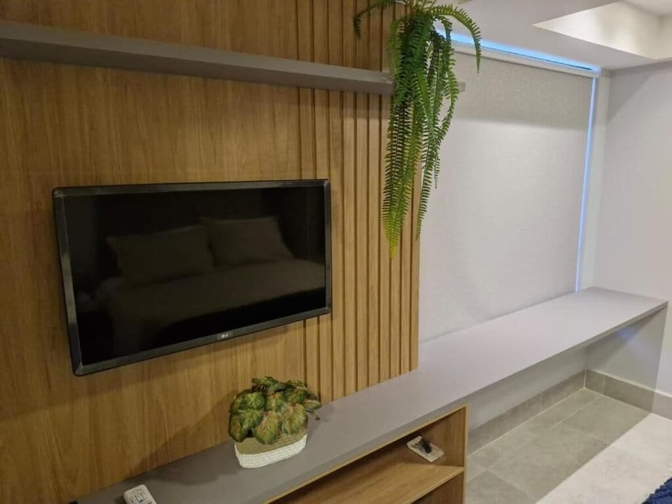 Apartment | 1 bedroom, laptop workspace, blackout drapes, iron/ironing board