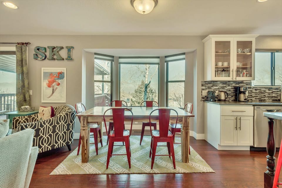 Dining Room 2