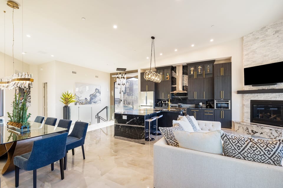 Where luxury, comfort, and breathtaking Sedona views come together to create the perfect retreat.