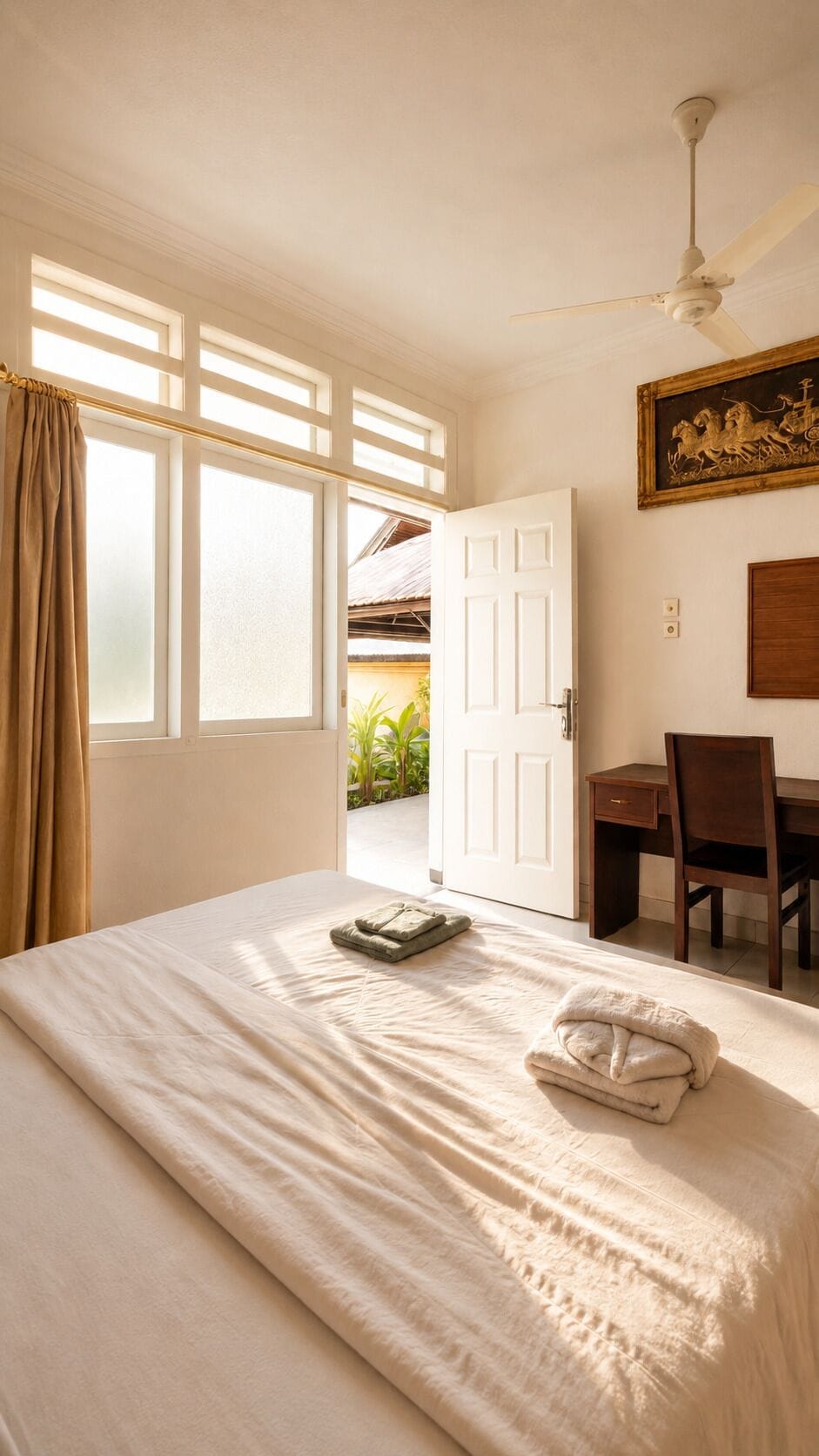 Standard Double Room, Balcony, Garden View | Room amenity