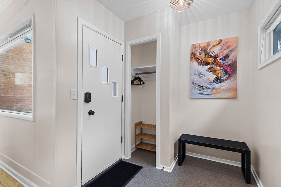 Entry way/shoe drop (front entrance)