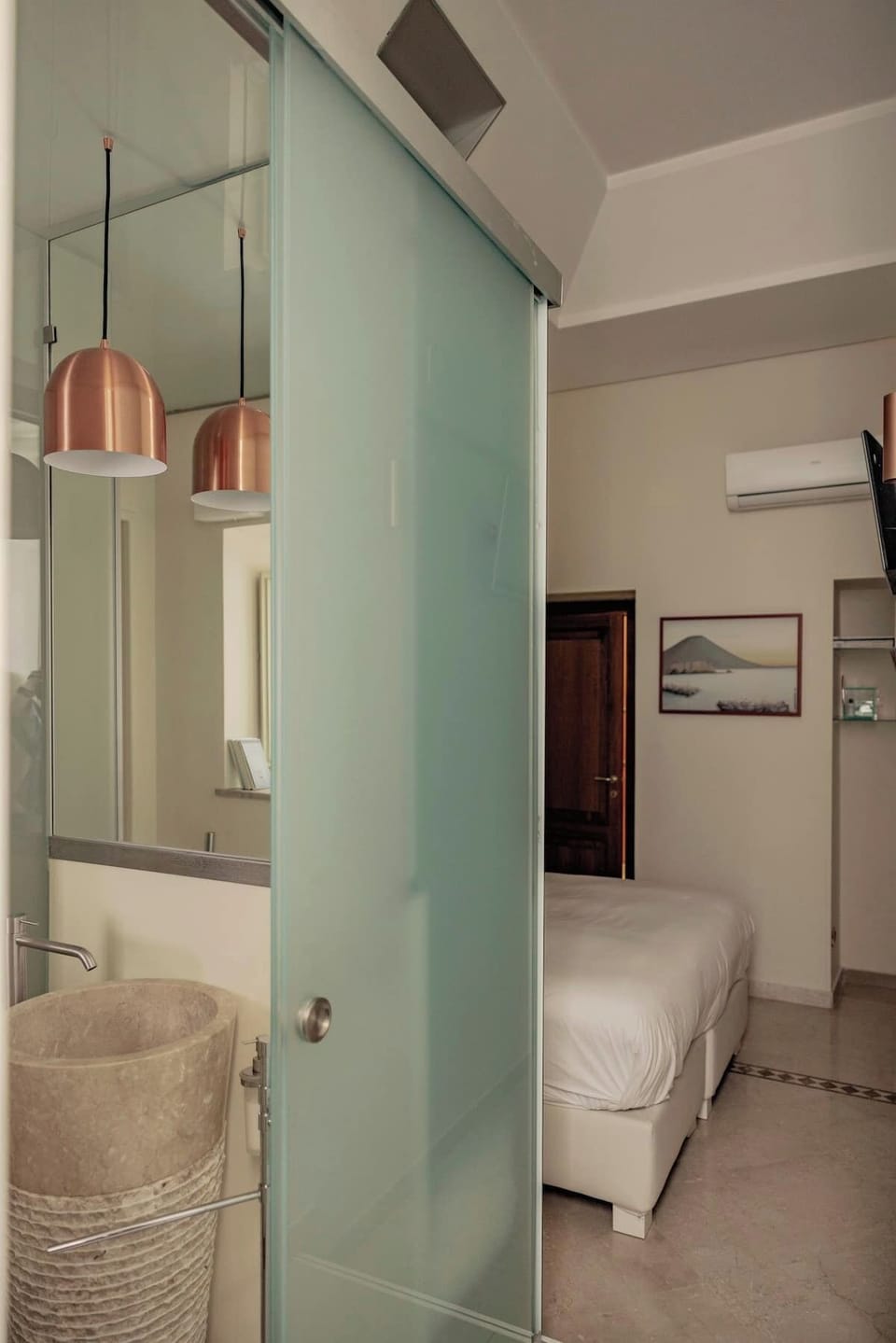Deluxe Double Room, Private Bathroom | Bathroom | Shower, hair dryer, towels, soap