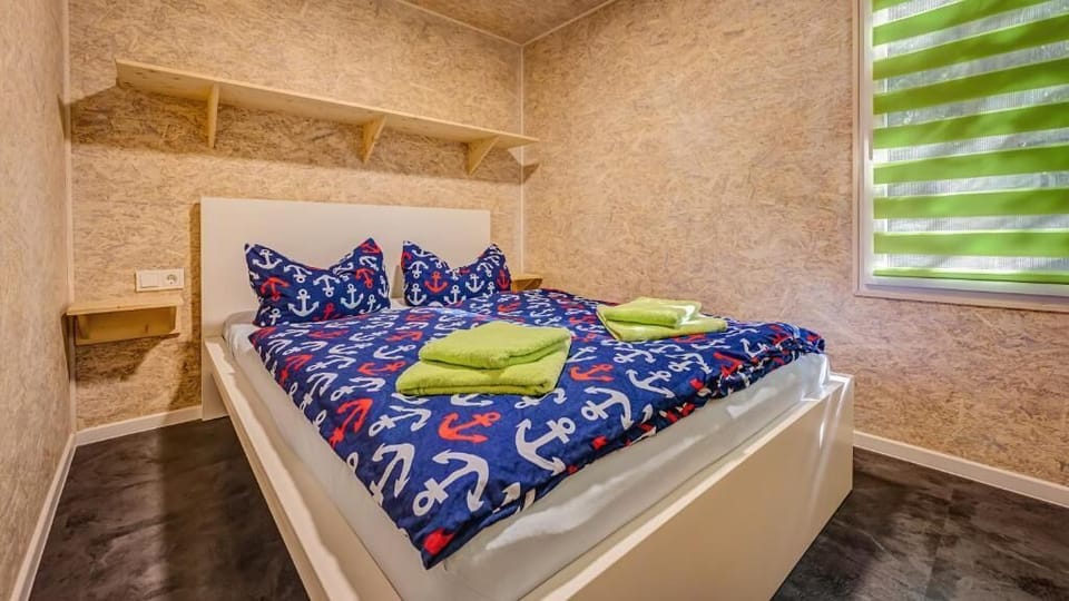 Standard Bungalow, Non Smoking, Park View | 2 bedrooms, free WiFi
