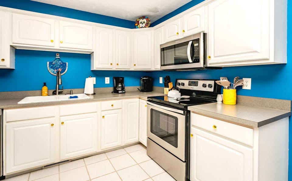 Kitchen II