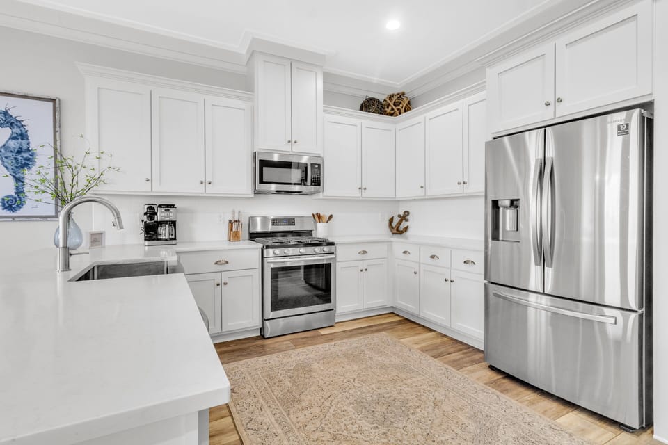 Blessing On The Bay. 3 Bedroom. 3.5 Bathroom. Sleeps 13. Managed by Island Rentals.