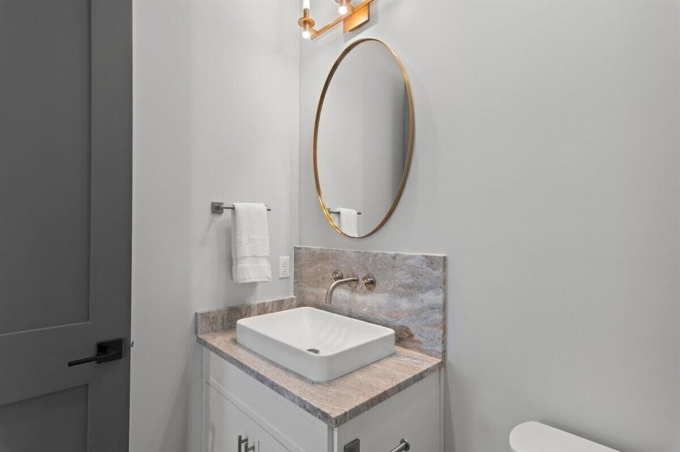 2nd Floor Half Bath