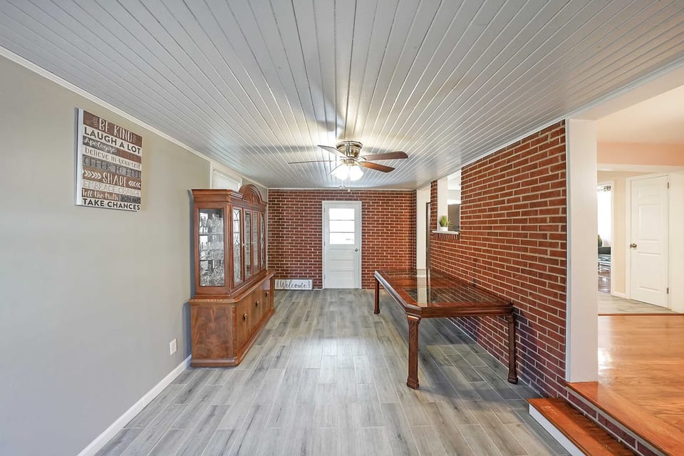 Interior entry 