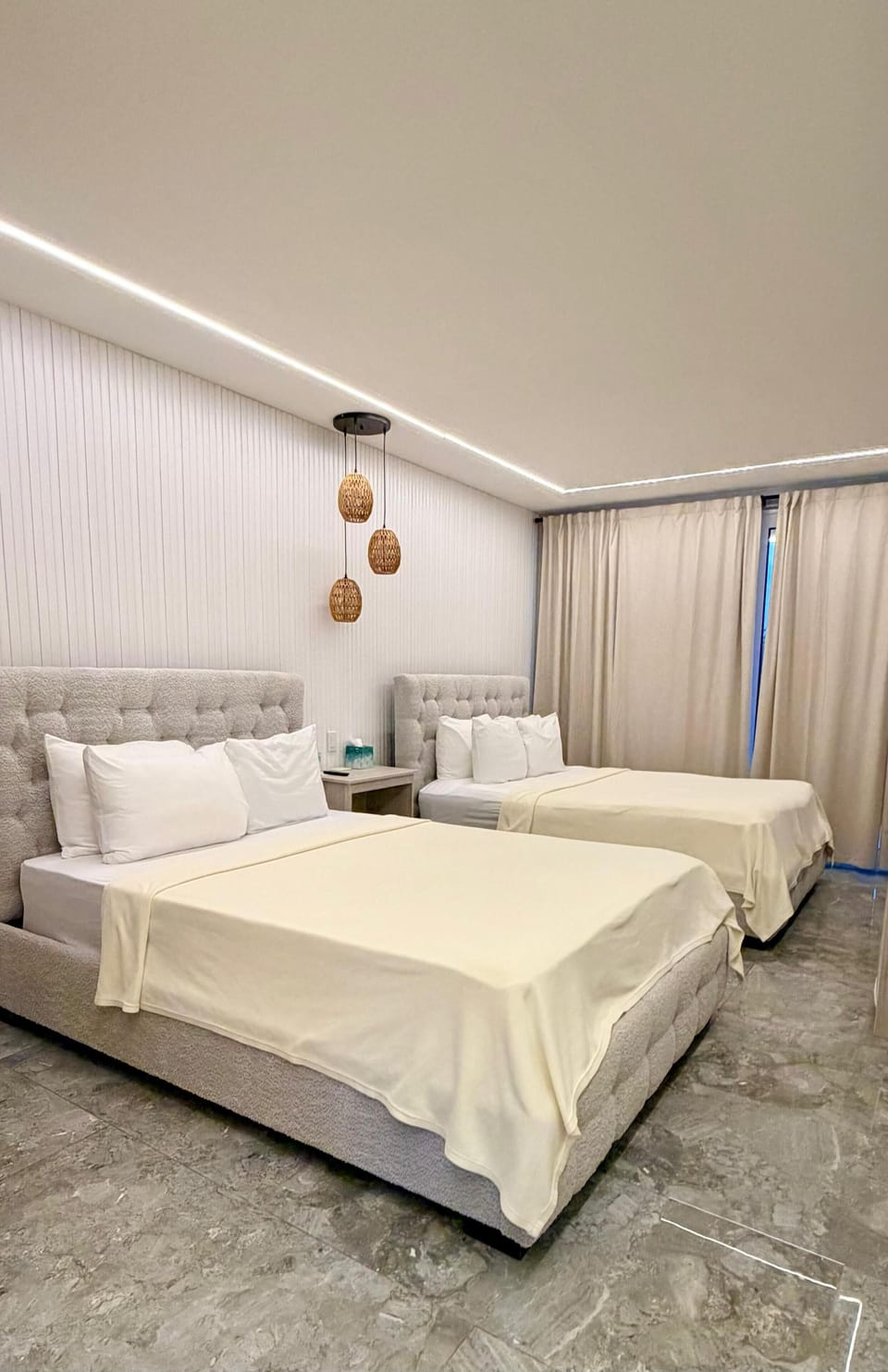 Egyptian cotton sheets, premium bedding, down comforters, pillowtop beds