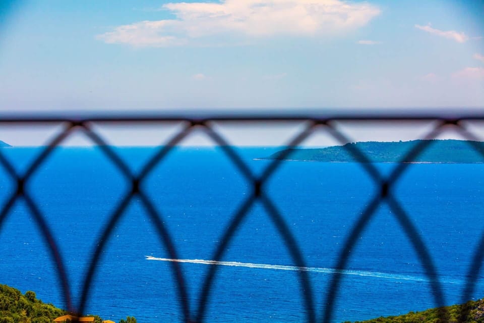 Balcony sea view (1)