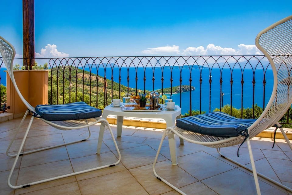 Balcony sea view (2)
