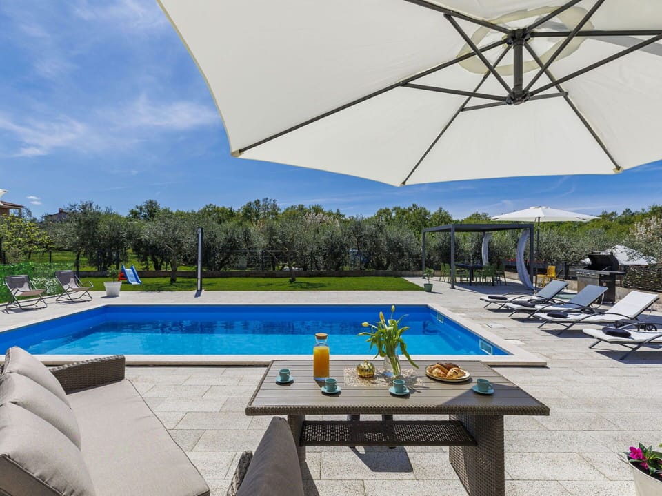 Swimming Pool, Outdoor Furniture, Resort, Umbrella, Furniture, Sunlounger, Chair, Leisure, Shade, Eco Hotel