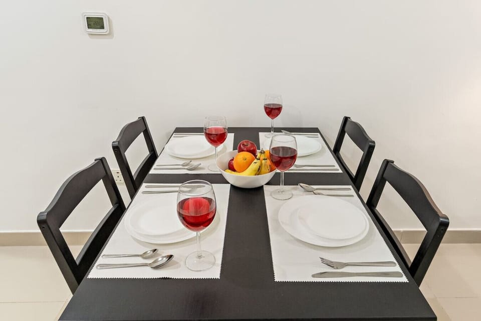 Dining Area: Enjoy delightful meals at this stylish table, perfect for gatherings and good times!