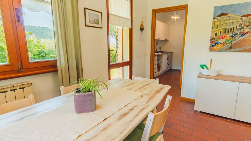 Basic House, Accessible, Private Bathroom (lago di garda giardino) | Dining
